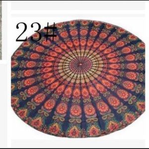 Oval Beach/Picnic Blanket